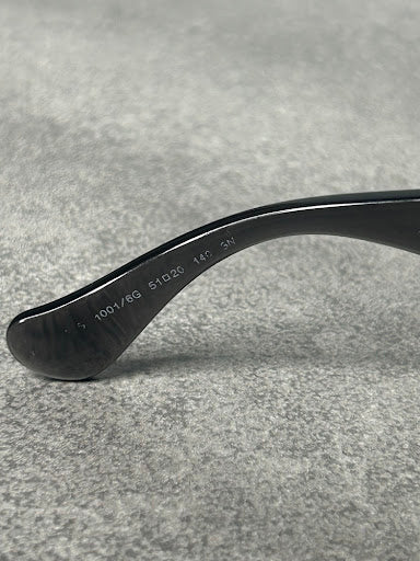Versace VE4361 – Czarne Okulary Przeciwsłoneczne z Medalionem Meduzy