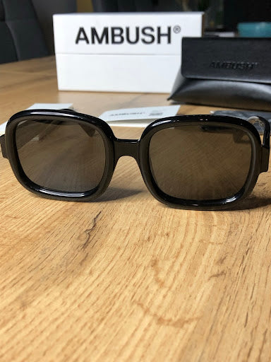 AMBUSH® MYLZ – Czarne Oversized Okulary Przeciwsłoneczne