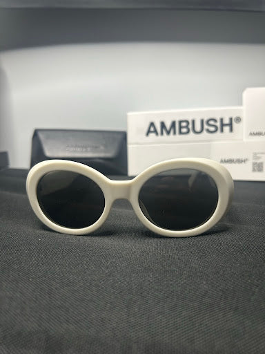 AMBUSH KURT - widok od góry, oprawa owalna ivory