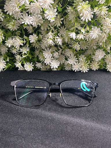Gucci GG0758OA 001 - widok z przodu